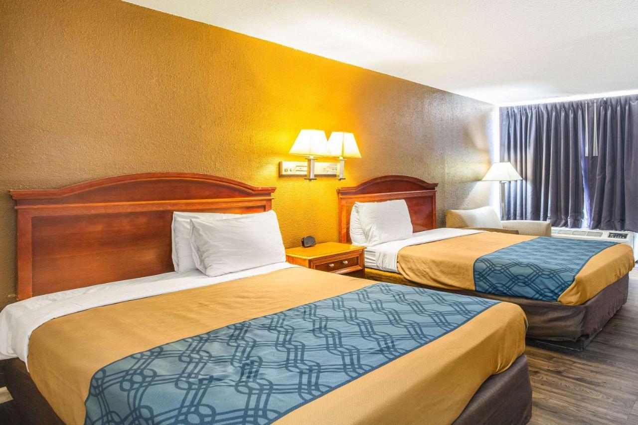 Econo Lodge Choice Hotels I 95 Savannah Gateway 24 Hour Fitness Center On Site Guest Laundry On Site Perkins Restaurant Georgetown Exterior foto