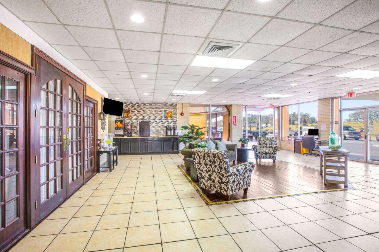Econo Lodge Choice Hotels I 95 Savannah Gateway 24 Hour Fitness Center On Site Guest Laundry On Site Perkins Restaurant Georgetown Exterior foto