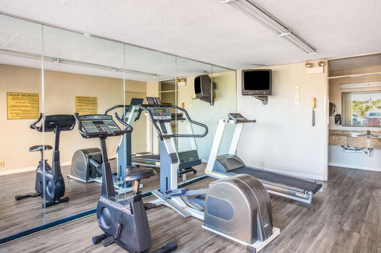 Econo Lodge Choice Hotels I 95 Savannah Gateway 24 Hour Fitness Center On Site Guest Laundry On Site Perkins Restaurant Georgetown Exterior foto